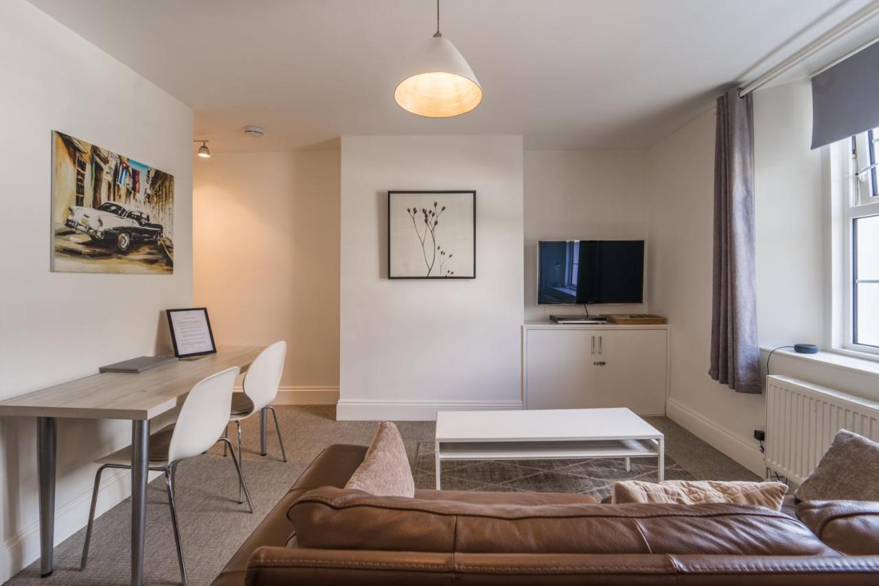 Апартаменты Trinity Mews Торки Экстерьер фото