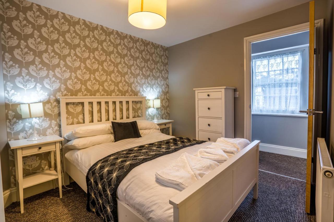 Апартаменты Trinity Mews Торки Экстерьер фото