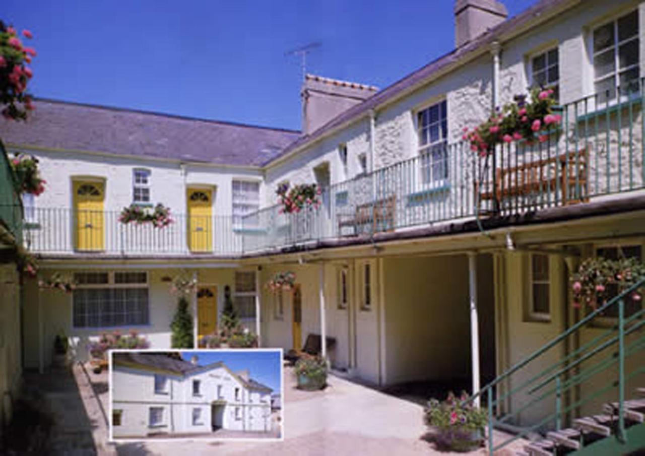 Апартаменты Trinity Mews Торки Экстерьер фото